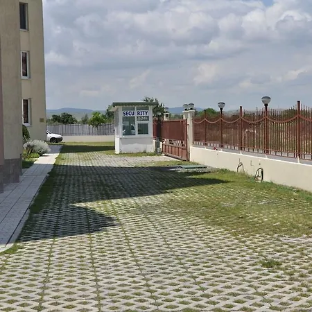 Sunny Апартхотел
